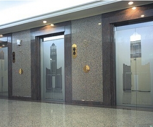 �����˿͵���